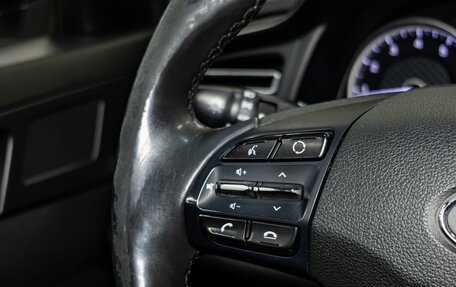 Hyundai Elantra VI рестайлинг, 2019 год, 1 450 000 рублей, 17 фотография