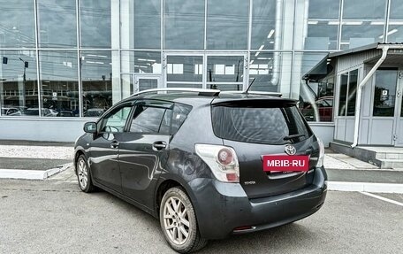 Toyota Verso I, 2010 год, 981 200 рублей, 6 фотография