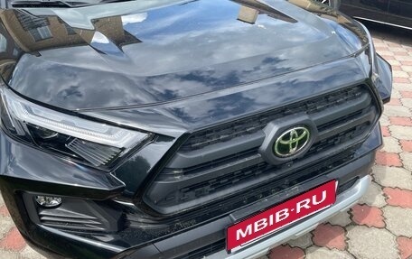 Toyota RAV4, 2024 год, 3 750 000 рублей, 4 фотография