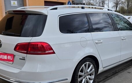 Volkswagen Passat B7, 2011 год, 990 000 рублей, 6 фотография
