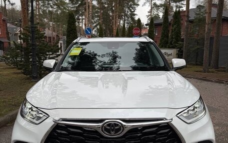 Toyota Highlander, 2026 год, 5 050 000 рублей, 2 фотография