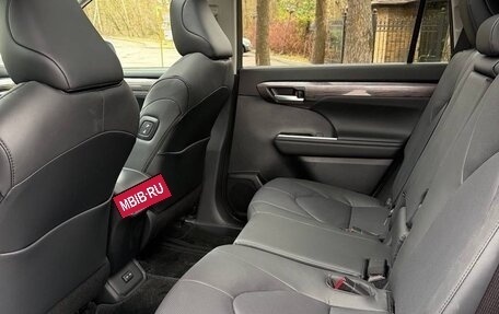 Toyota Highlander, 2026 год, 5 050 000 рублей, 16 фотография