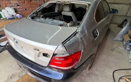 BMW 3 серия, 2007 год, 420 000 рублей, 16 фотография