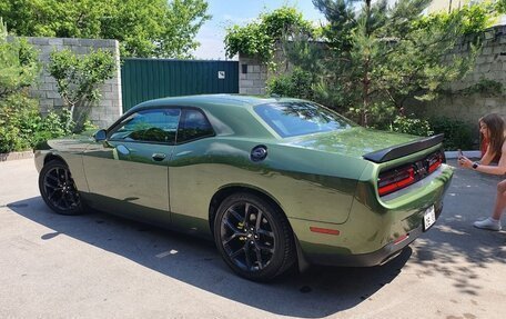 Dodge Challenger III рестайлинг 2, 2019 год, 4 750 000 рублей, 9 фотография