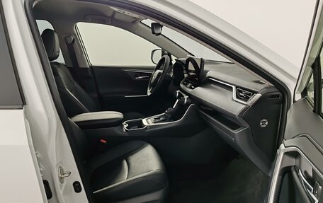Toyota RAV4, 2025 год, 6 390 000 рублей, 9 фотография