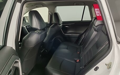 Toyota RAV4, 2025 год, 6 390 000 рублей, 20 фотография