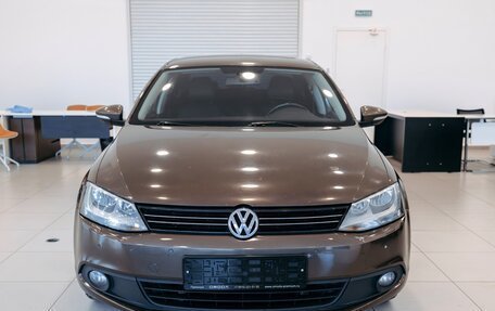Volkswagen Jetta VI, 2014 год, 950 000 рублей, 2 фотография