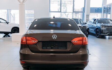 Volkswagen Jetta VI, 2014 год, 950 000 рублей, 6 фотография