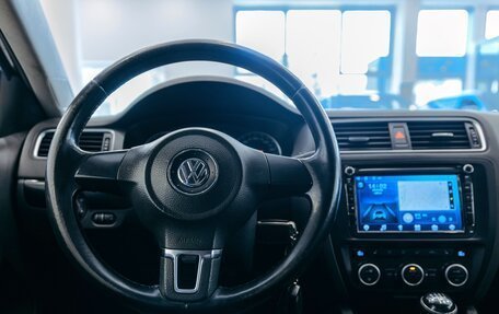 Volkswagen Jetta VI, 2014 год, 950 000 рублей, 11 фотография