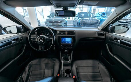 Volkswagen Jetta VI, 2014 год, 950 000 рублей, 10 фотография