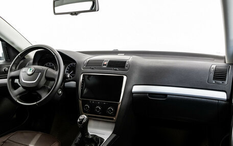 Skoda Octavia, 2010 год, 649 000 рублей, 9 фотография