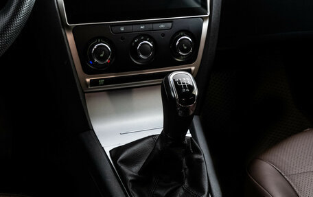 Skoda Octavia, 2010 год, 649 000 рублей, 11 фотография