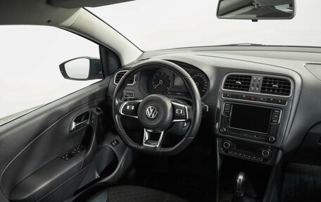 Volkswagen Polo VI (EU Market), 2019 год, 1 399 000 рублей, 9 фотография