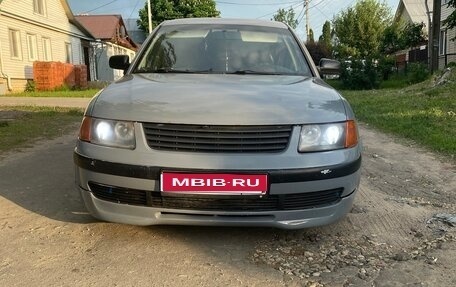 Volkswagen Passat B5+ рестайлинг, 1998 год, 300 000 рублей, 1 фотография