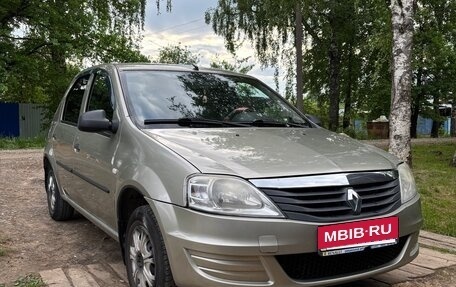 Renault Logan I, 2011 год, 400 000 рублей, 1 фотография