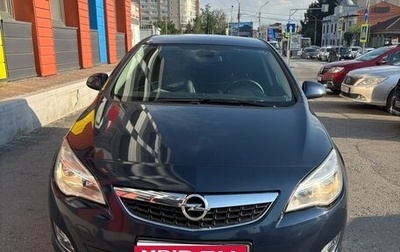 Opel Astra J, 2011 год, 850 000 рублей, 1 фотография