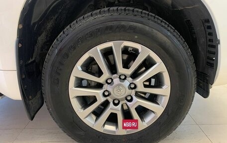 Toyota Land Cruiser Prado 150 рестайлинг 2, 2019 год, 5 760 500 рублей, 15 фотография