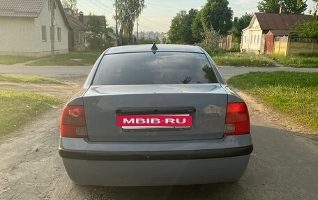Volkswagen Passat B5+ рестайлинг, 1998 год, 300 000 рублей, 3 фотография
