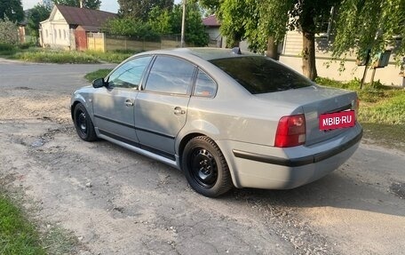 Volkswagen Passat B5+ рестайлинг, 1998 год, 300 000 рублей, 2 фотография