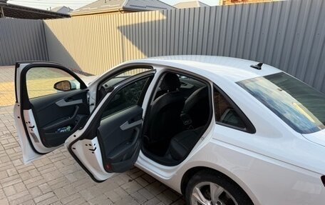 Audi A4, 2021 год, 3 600 000 рублей, 11 фотография