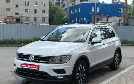 Volkswagen Tiguan II, 2019 год, 2 150 000 рублей, 3 фотография