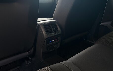 Volkswagen Tiguan II, 2019 год, 2 150 000 рублей, 27 фотография