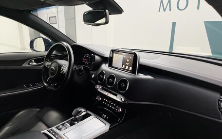 KIA Stinger I, 2018 год, 3 250 000 рублей, 24 фотография