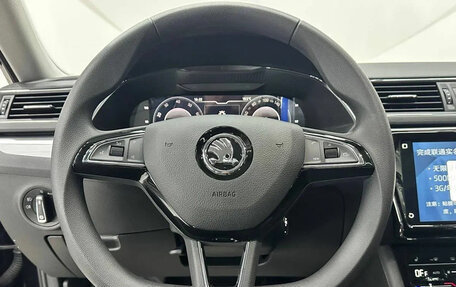 Skoda Superb III рестайлинг, 2025 год, 2 541 000 рублей, 5 фотография