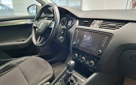 Skoda Octavia, 2017 год, 1 800 000 рублей, 11 фотография