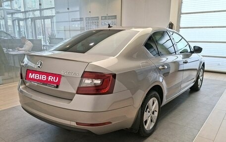 Skoda Octavia, 2017 год, 1 800 000 рублей, 6 фотография