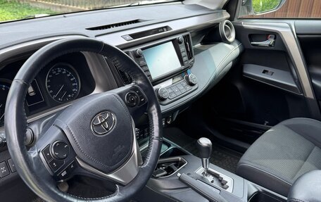 Toyota RAV4, 2019 год, 2 700 000 рублей, 5 фотография