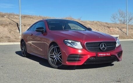 Mercedes-Benz E-Класс, 2018 год, 4 200 000 рублей, 1 фотография