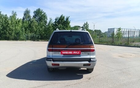 Mitsubishi Space Wagon III, 1992 год, 250 000 рублей, 4 фотография
