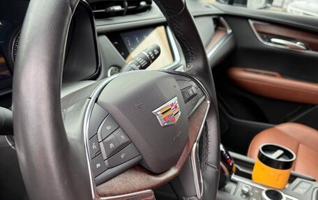 Cadillac XT5 I рестайлинг, 2021 год, 4 000 000 рублей, 10 фотография