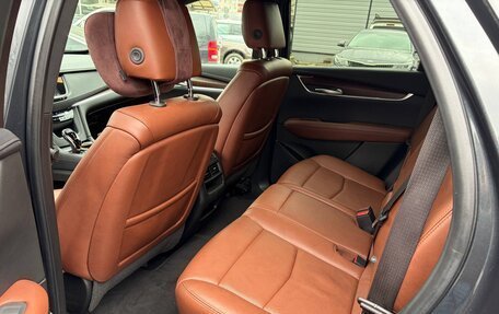 Cadillac XT5 I рестайлинг, 2021 год, 4 000 000 рублей, 15 фотография