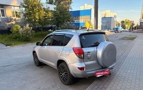 Toyota RAV4, 2007 год, 1 550 000 рублей, 7 фотография