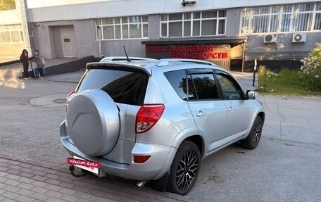 Toyota RAV4, 2007 год, 1 550 000 рублей, 8 фотография