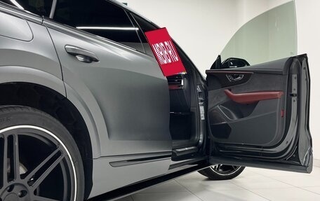 Audi SQ8, 2020 год, 9 900 000 рублей, 15 фотография
