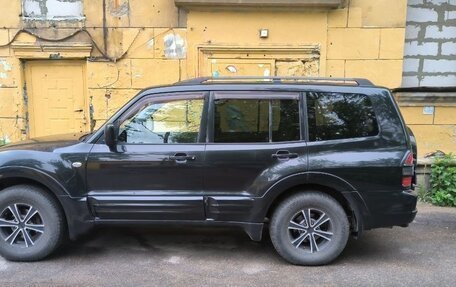 Mitsubishi Montero III, 2002 год, 900 000 рублей, 4 фотография