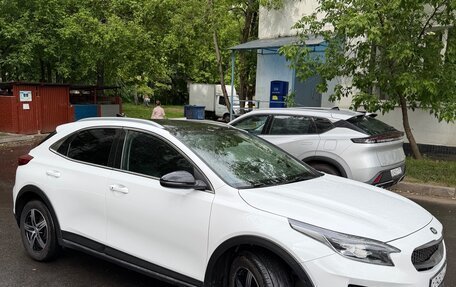 KIA XCeed I, 2021 год, 2 400 000 рублей, 3 фотография