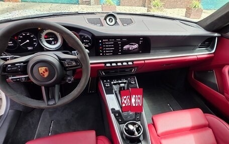 Porsche 911, 2023 год, 29 300 000 рублей, 9 фотография