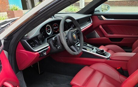 Porsche 911, 2023 год, 29 300 000 рублей, 12 фотография