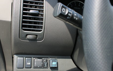 Nissan Pathfinder, 2007 год, 999 000 рублей, 27 фотография