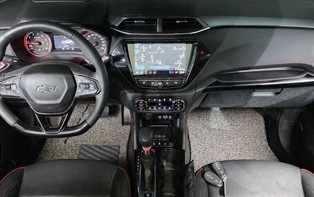 Chevrolet TrailBlazer, 2022 год, 2 000 000 рублей, 5 фотография