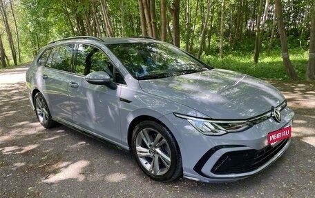 Volkswagen Golf VIII, 2020 год, 2 650 000 рублей, 2 фотография