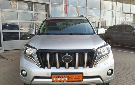 Toyota Land Cruiser Prado 150 рестайлинг 2, 2010 год, 2 988 000 рублей, 2 фотография