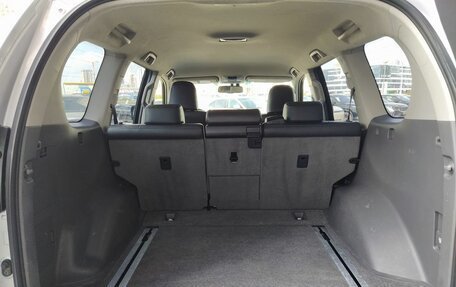 Toyota Land Cruiser Prado 150 рестайлинг 2, 2010 год, 2 988 000 рублей, 7 фотография