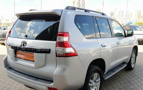Toyota Land Cruiser Prado 150 рестайлинг 2, 2010 год, 2 988 000 рублей, 3 фотография