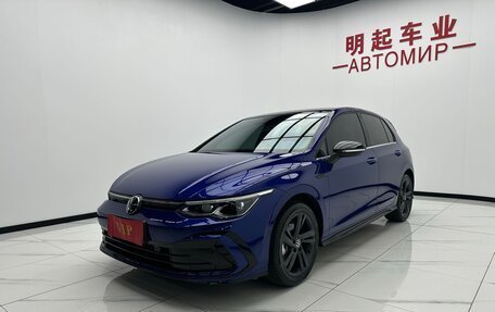 Volkswagen Golf VIII, 2022 год, 1 942 000 рублей, 3 фотография