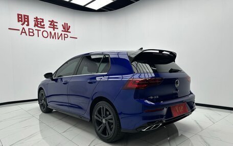 Volkswagen Golf VIII, 2022 год, 1 942 000 рублей, 5 фотография